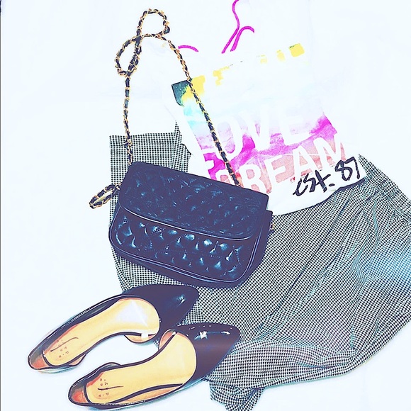 🥳I’ll be Hosting an InApp Party, June 16th @12PM for “The Best in Bags Party”🥳 - Picture 6 of 16